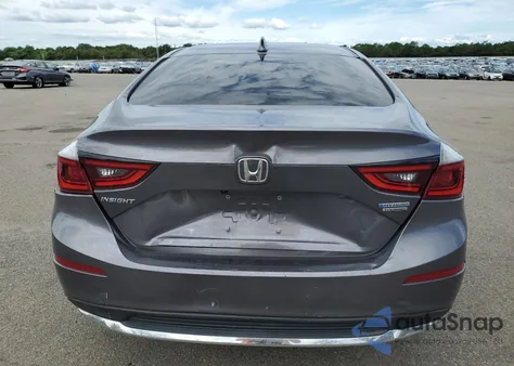 2022 Honda Insight Touring z USA, uszkodzony, nr VIN 19XZE4F94NE015038